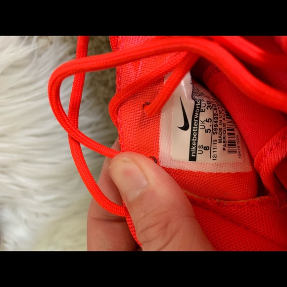 Nike | Roshe Run Sneakers - Picture 7 of 7